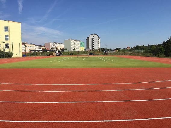 Revitalizace sportovišť s umělým povrchem o rozloze 2000m2 